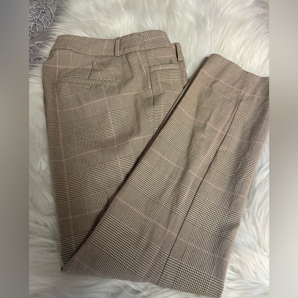 Banana Republic Pants - Banana Republic Sloan style  Sz 8 Tan/Cream Plaid Women’s  Dress Pants